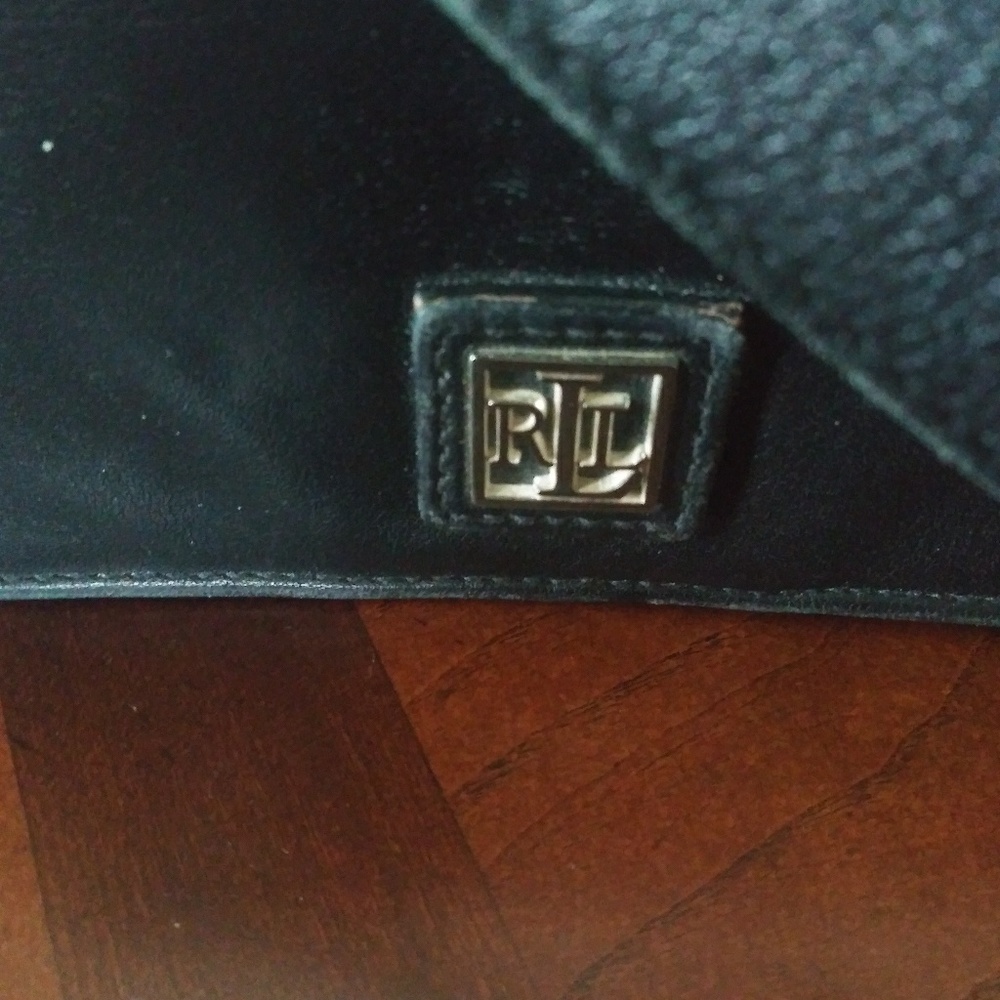 Classic Lauren Navy Leather Handbag EUC - Picture 5 of 7